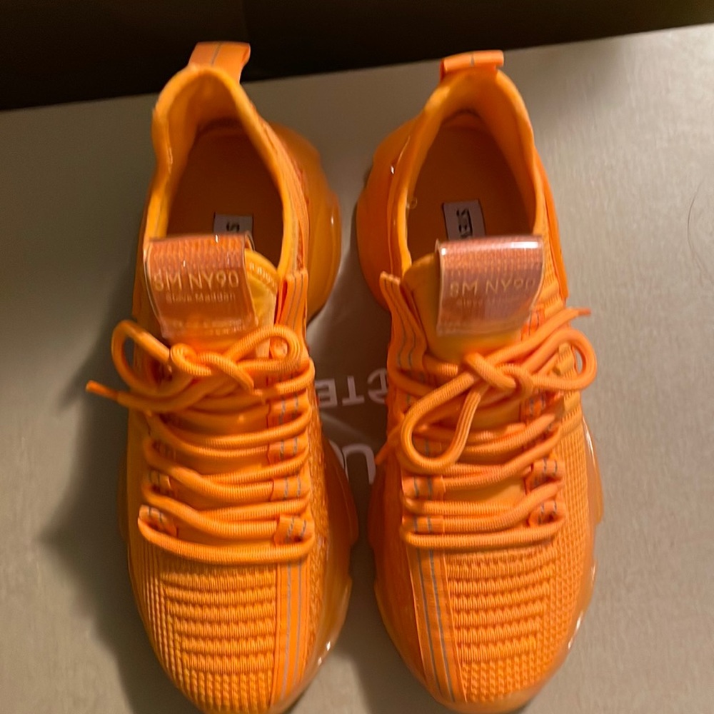 Steve Madden sneakers